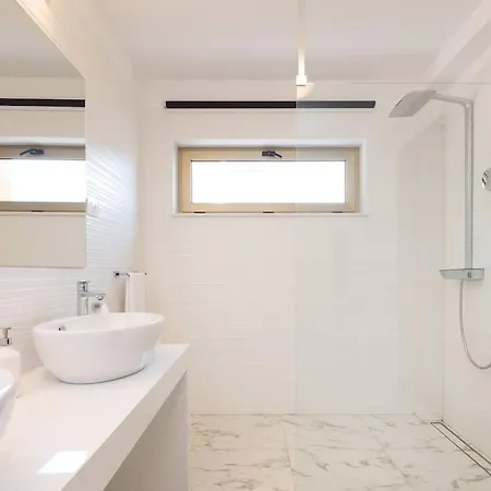 Gloss Villa Primosten