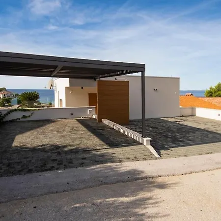 Aparatment House Gloss * Primošten
