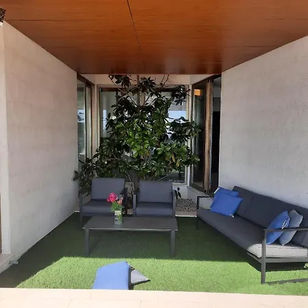 Willa Aparatment House Gloss