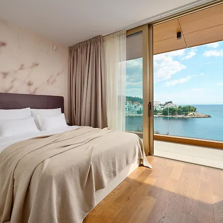 Aparatment House Gloss 别墅 普利莫顿