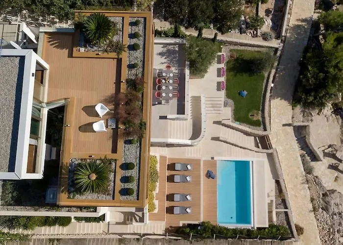 Gloss פרימוסטן