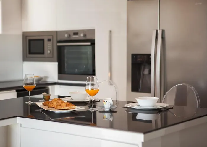 Gloss פרימוסטן